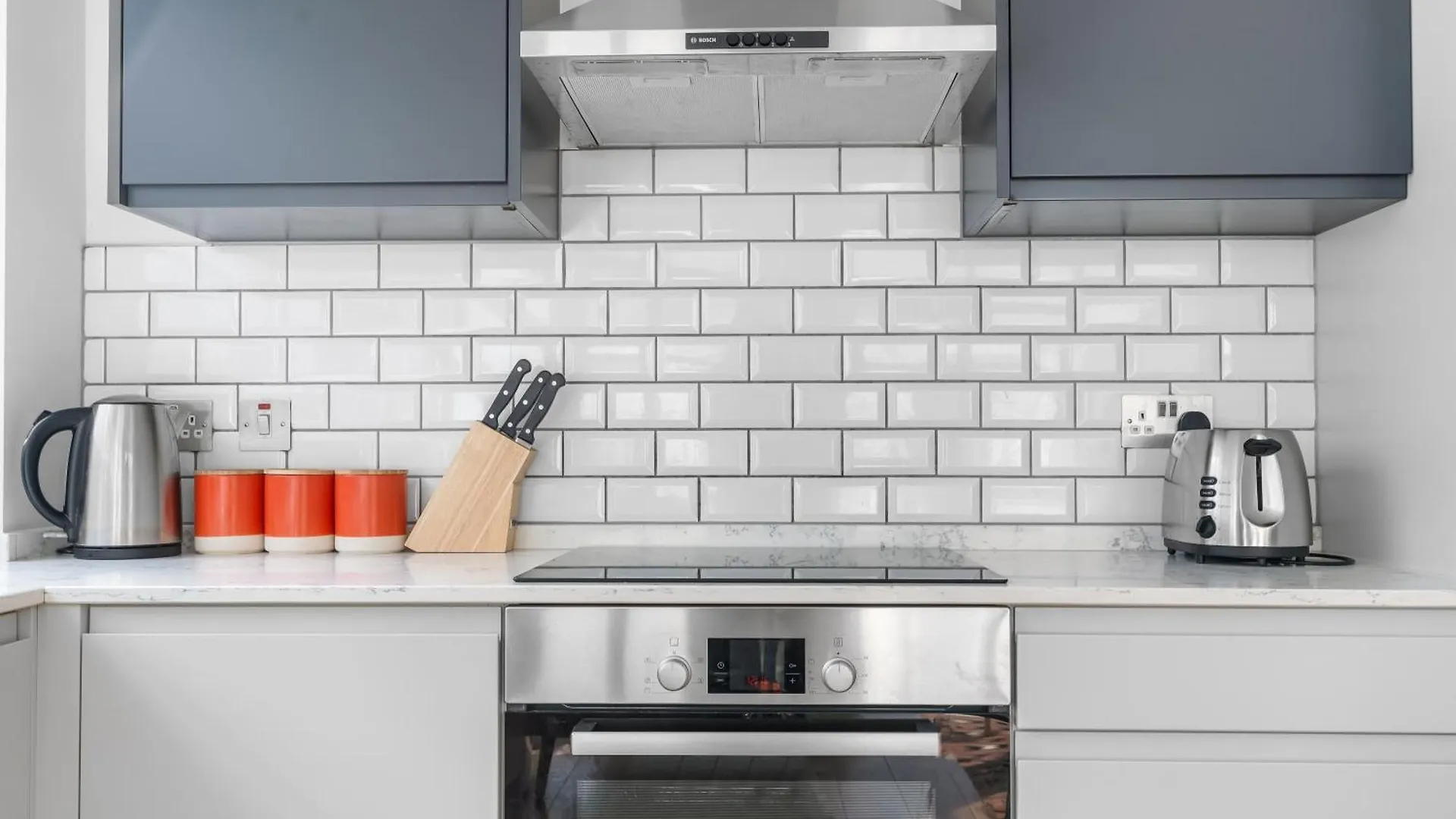 Central And Bright 1 Bedroom Flat - Peckham London 0*,  United Kingdom