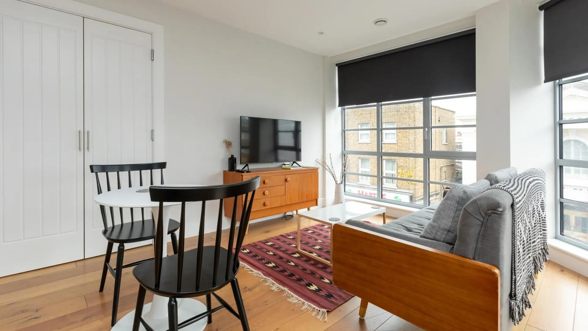 Central And Bright 1 Bedroom Flat - Peckham London 0*,
